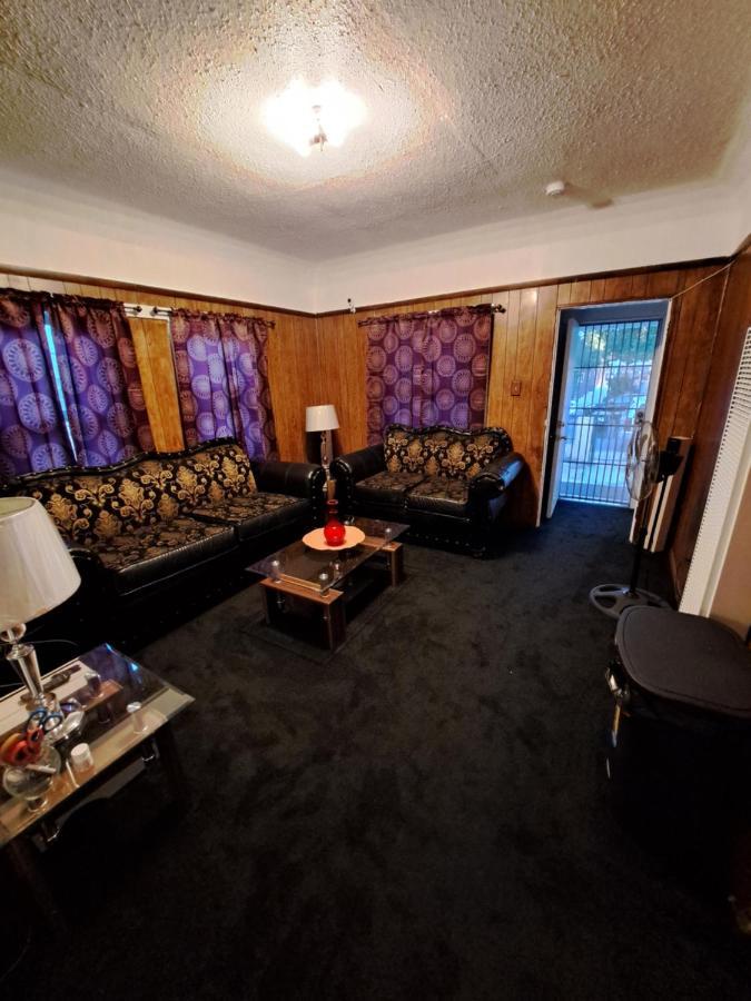 Privatunterkunft 2 Bedroom Near Downtown La